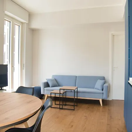 Apartment Wake Of The - Bright Waterfront Lecco