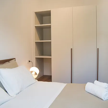 Apartment Wake Of The - Bright Waterfront Lecco