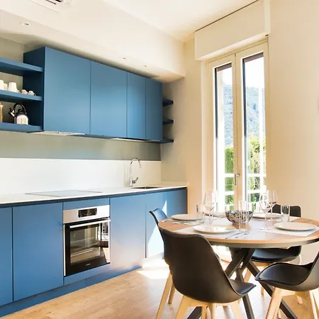 Apartment Wake Of The - Bright Waterfront