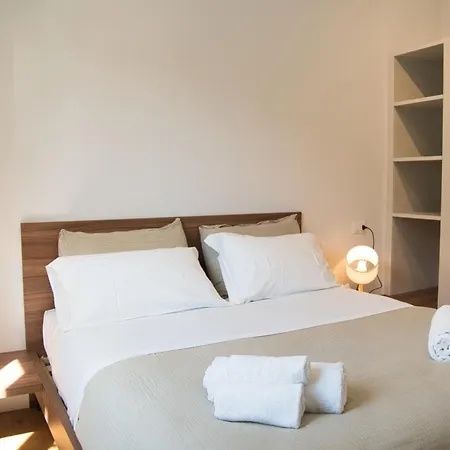 Wake Of The - Bright Waterfront *