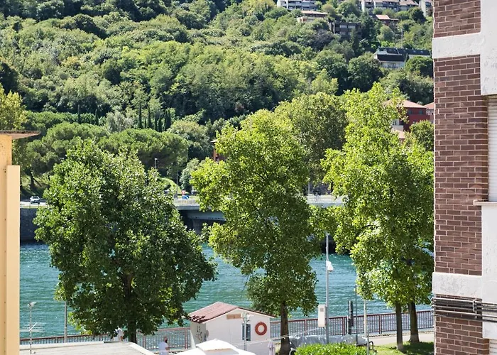 Wake Of The - Bright Waterfront * Lecco